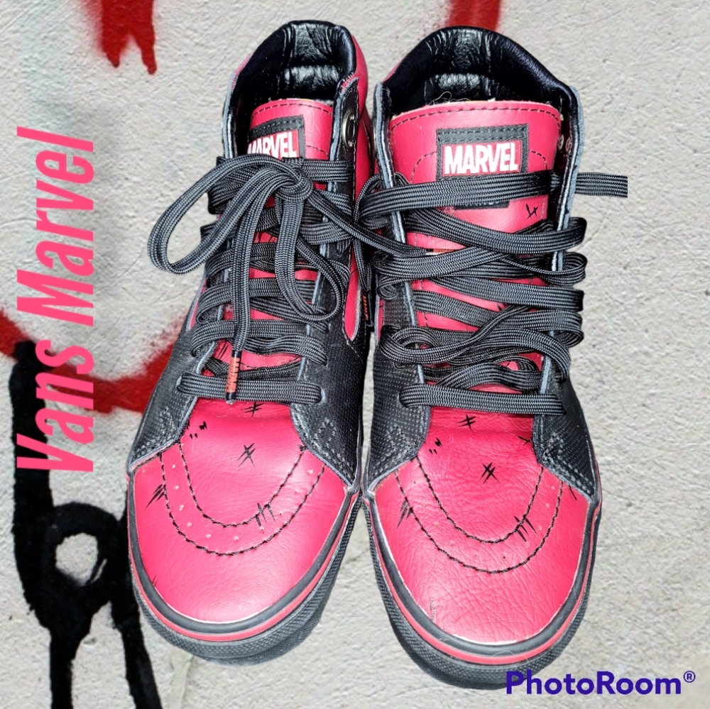 Vans Marvel Dealdpool Skateboard shoes Men's Sz 6 Women's Sz 7.5